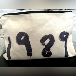 Taylor Swift 1989 makeup bag perfect for essentials plus. 8 x 6 perfect